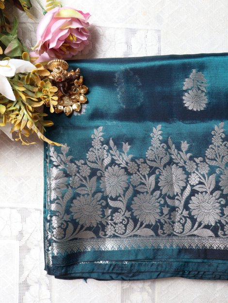 Shine with Traditional Charm
Crafted for Every Special Occasion